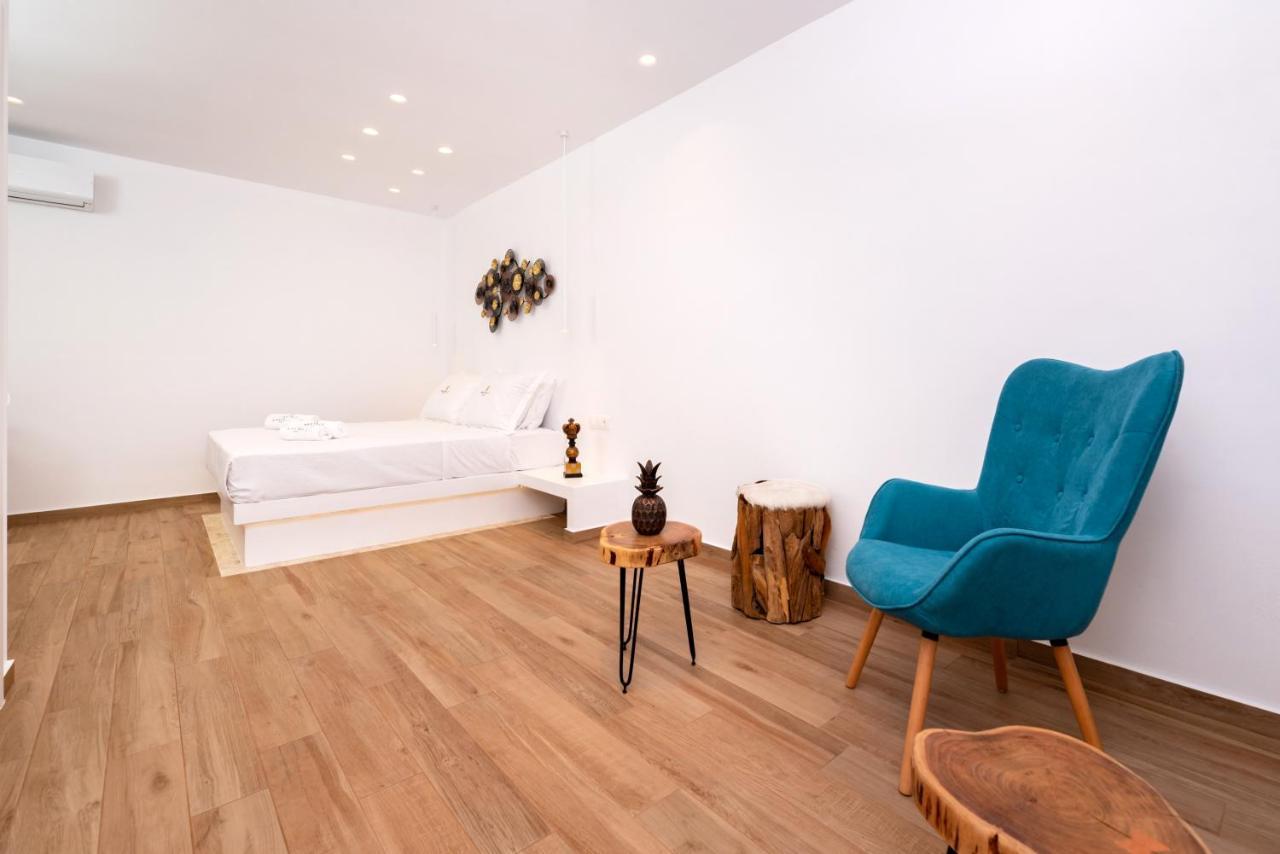 Kasteli Suites Perivólosz Kültér fotó